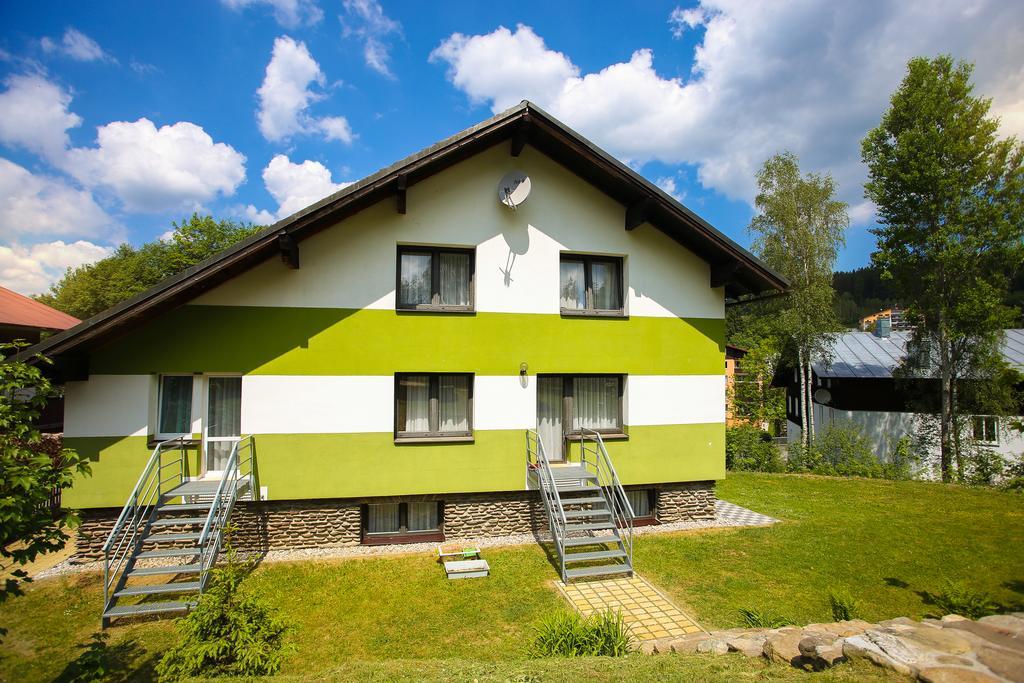 Apartmany Nad Rybnikem Zelezna Ruda Luaran gambar